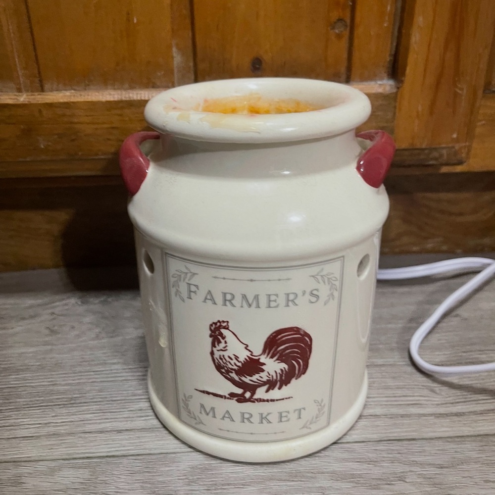 Cream Ceramic Farmer's Market Jar